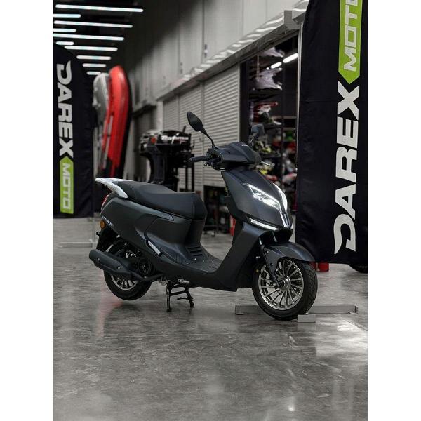 Скутер нет бренда Force