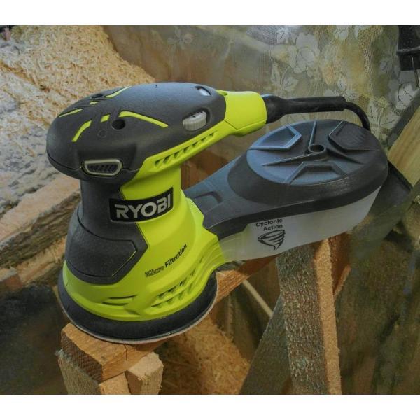 Шлифмашина вибрационная Ryobi ROS300