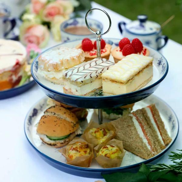 Блюдо-этажерка Kitchen Craft Kitchen Craft Блюдо сервировочное 2-ярусное Blue Rose London Pottery