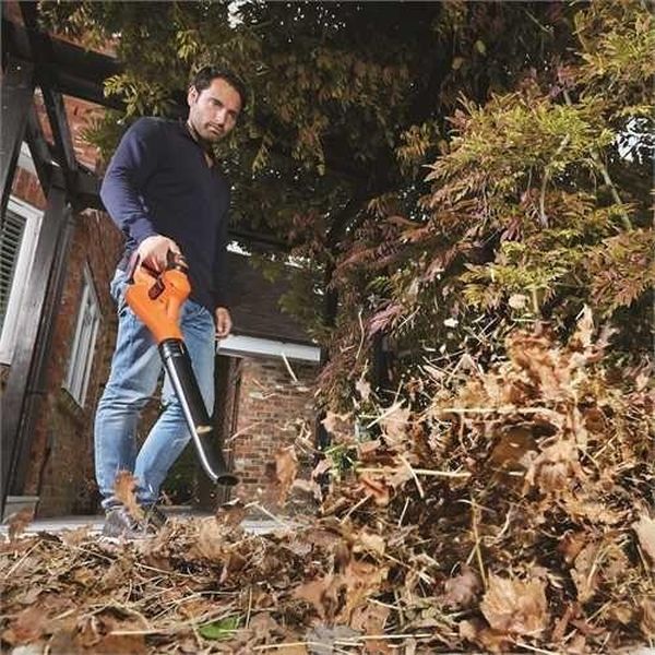 Воздуходувка Black+Decker GWC1820PC