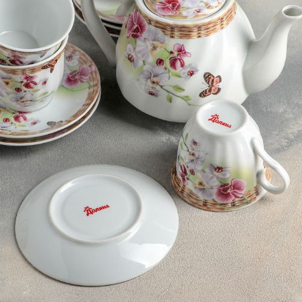 Сервиз Доляна 240600 Садовый дворик на подставке (13 предметов)