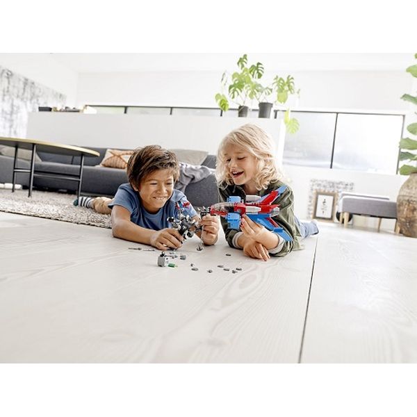 Конструктор Lego 76150 Super Heroes: Самолёт Ч.Паука пр. Р.Венома