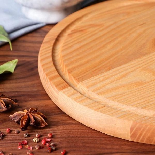 Доска разделочная Доброе дерево 4338165 Славянская 25 см с соусником массив ясеня