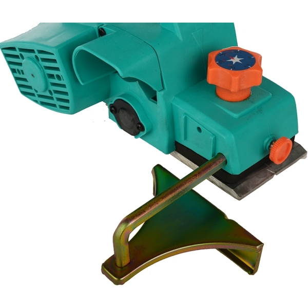 Рубанок электрический Sturm! P1070