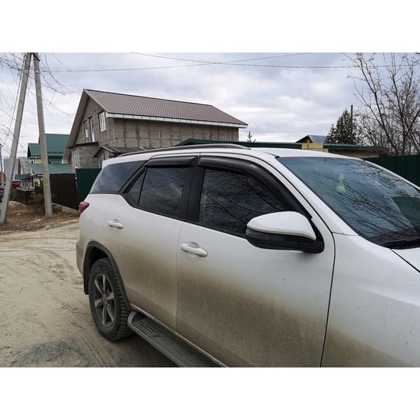 Дефлектор Sim Toyota Fortuner 2015-4 шт. темный (NLD.STOFOR1532)