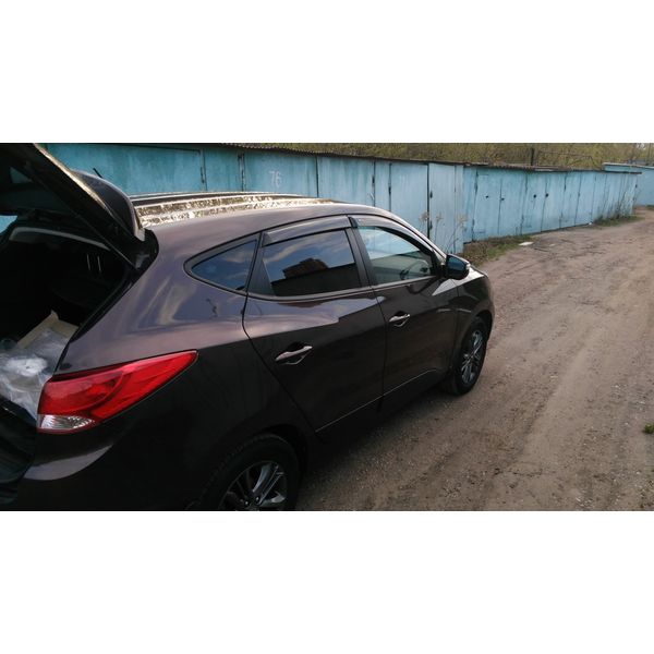 Дефлектор Vinguru HYUNDAI ix35 2010+ (AFV28110)