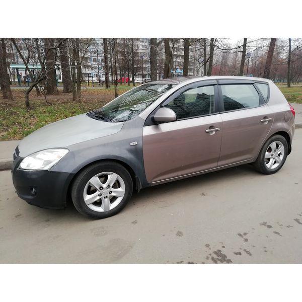 Дефлектор Vinguru KIA Ceed I'07-12 / HYUNDAI i30 I'07-12 (AFV50907)