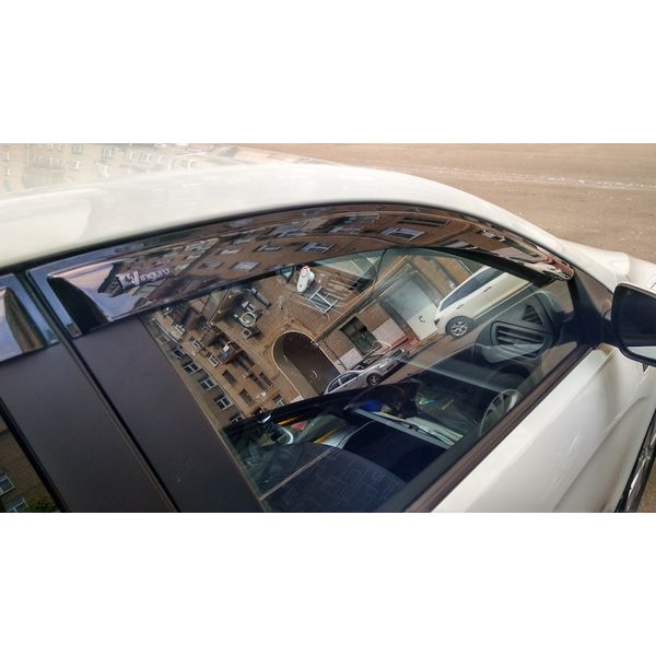 Дефлектор Vinguru KIA Rio 2012-17 (AFV24312)