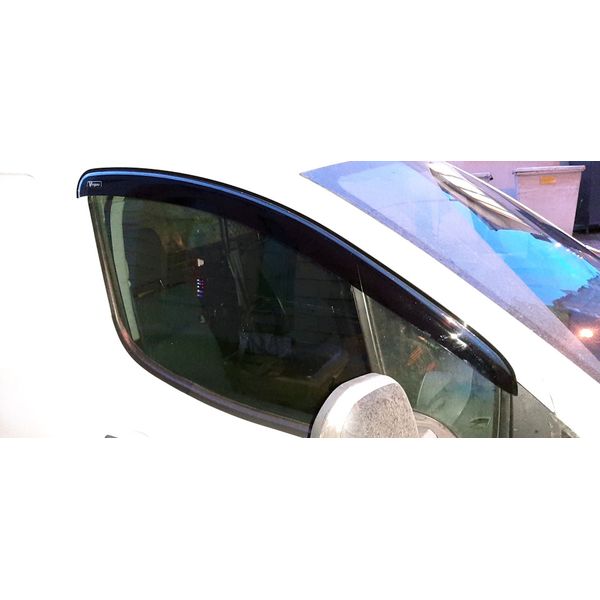 Дефлектор Vinguru PEUGEOT Partner II 2D 2008+ (AFV58808)
