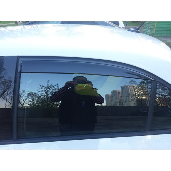 Дефлектор Vinguru SKODA Rapid 2014+ (AFV55514)