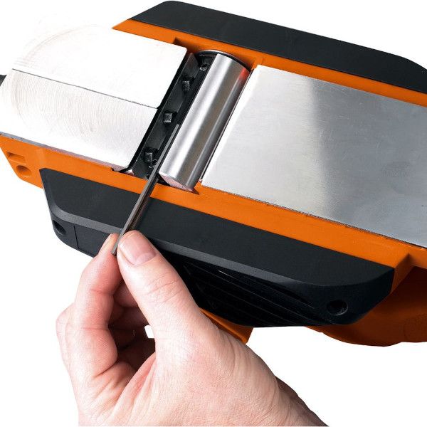 Рубанок Black+Decker KW712-XK