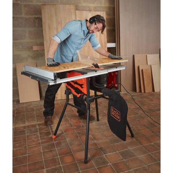 Электропила стационарная Black+Decker BES720-QS