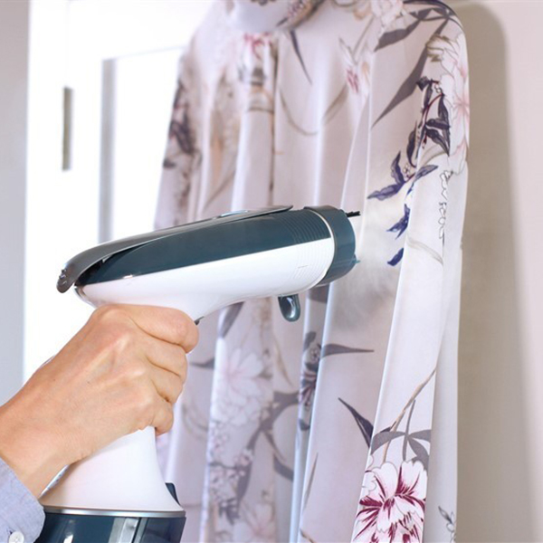 Ручной экспресс-отпариватель Morphy Richards Express Steam Handheld Garment Steamer (361000)