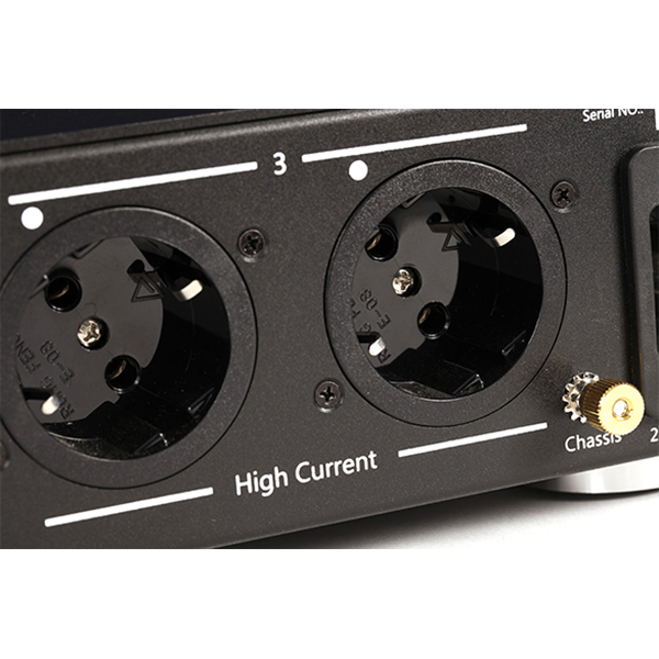 Сетевая консоль Hi-Fi Powergrip YG-2 Black