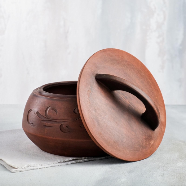 Кастрюля Красная глина 3 л 7096511