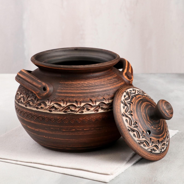 Кастрюля Красная глина 2.5 л 7048550