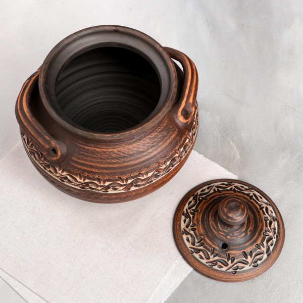 Кастрюля Красная глина 2.5 л 7048550