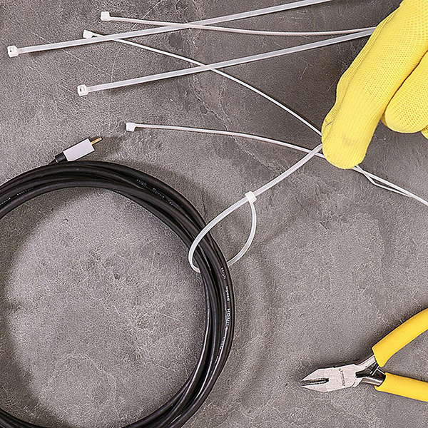 Крепежные комплекты Rexant нейлон 200х2.5мм, белый (07-0200-4, 100*10шт.)