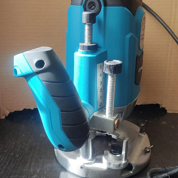 Фрезер Sturm! ER1120PC с константной электроникой