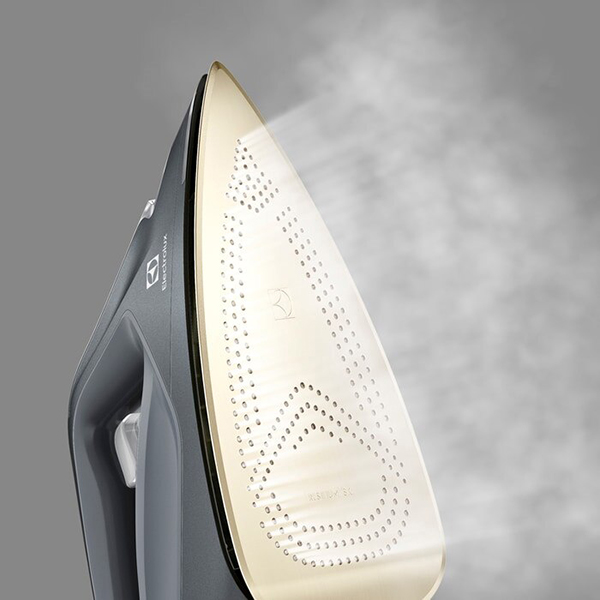 Парогенератор Electrolux E8ST1-8EGM серый металлик