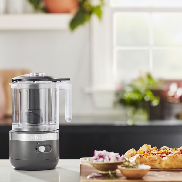 Электромясорубка KitchenAid 5KFCB519EDG