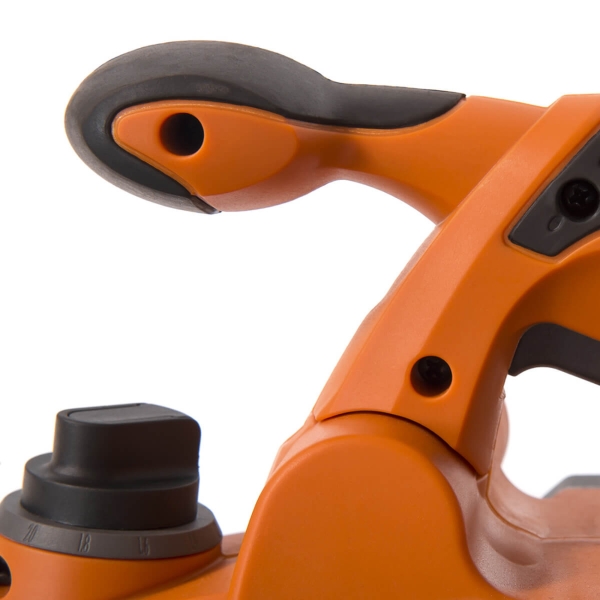 Рубанок электрический Daewoo DAP 750-82