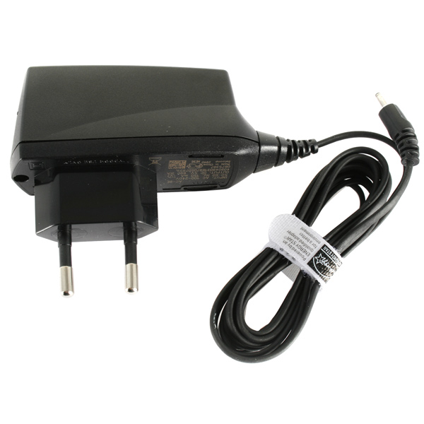 Сетевое зарядное устройство Nokia AC-8E