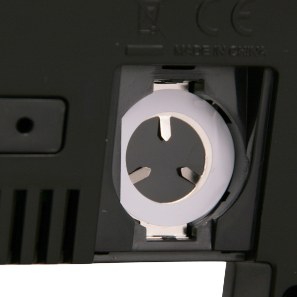 Часы-будильник Uniel UTL-45B черный