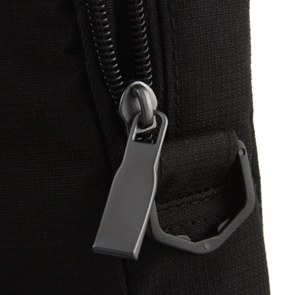 Папка для ноутбука Golla G1303 Kirk 17.3 Bl