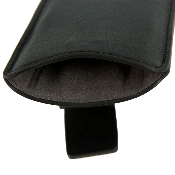 Чехол SGP Crumena for iPhone 5 (09512) черный