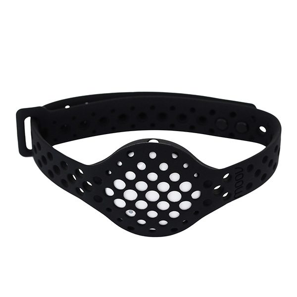 Фитнес-браслет Moov Now Blizzard белый