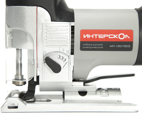 Электролобзик Интерскол МП-100/700Э