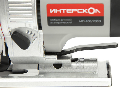 Электролобзик Интерскол МП-100/700Э