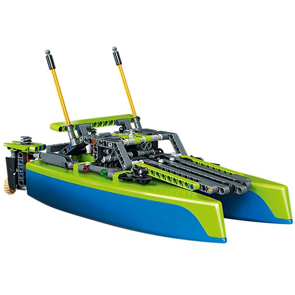 Конструктор детский Lego TECHNIC Катамаран (42105)