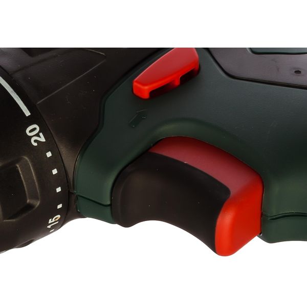 Аккумуляторная дрель-шуруповерт Metabo BS 14.4 (602206880)