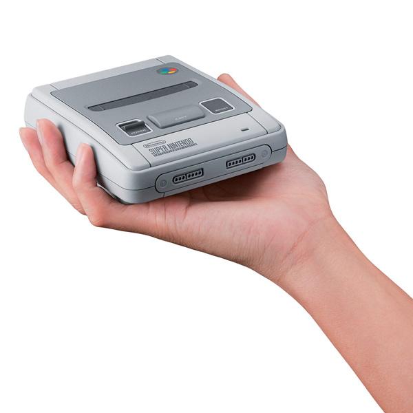 Игровая приставка Nintendo Super Nintendo фото