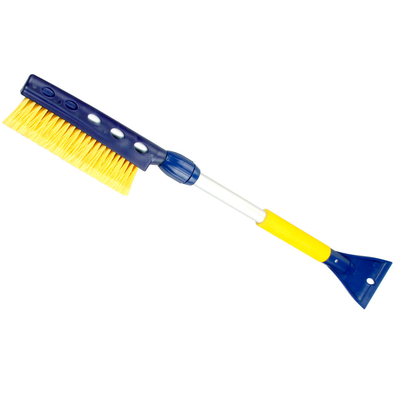 Изображение товара Щетка для снега со съемным скребком Goodyear WB-06 75-94см (GY000206)