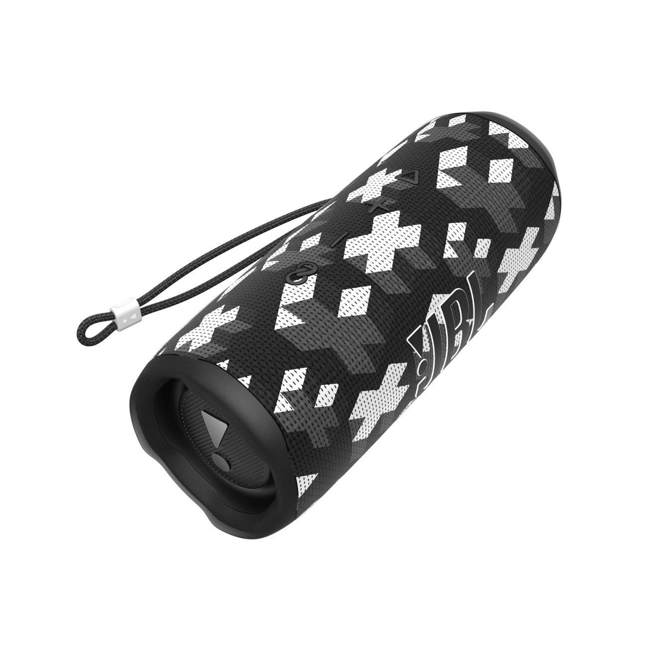 Изображение товара Восстановленная беспроводная акустика JBL Flip 6 черная (FLIP6MG), как новый