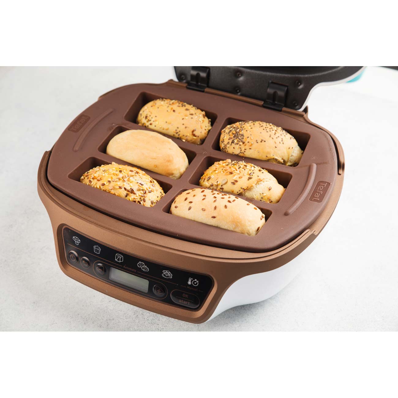 Мультикондитер Tefal Cake Factory KD802112