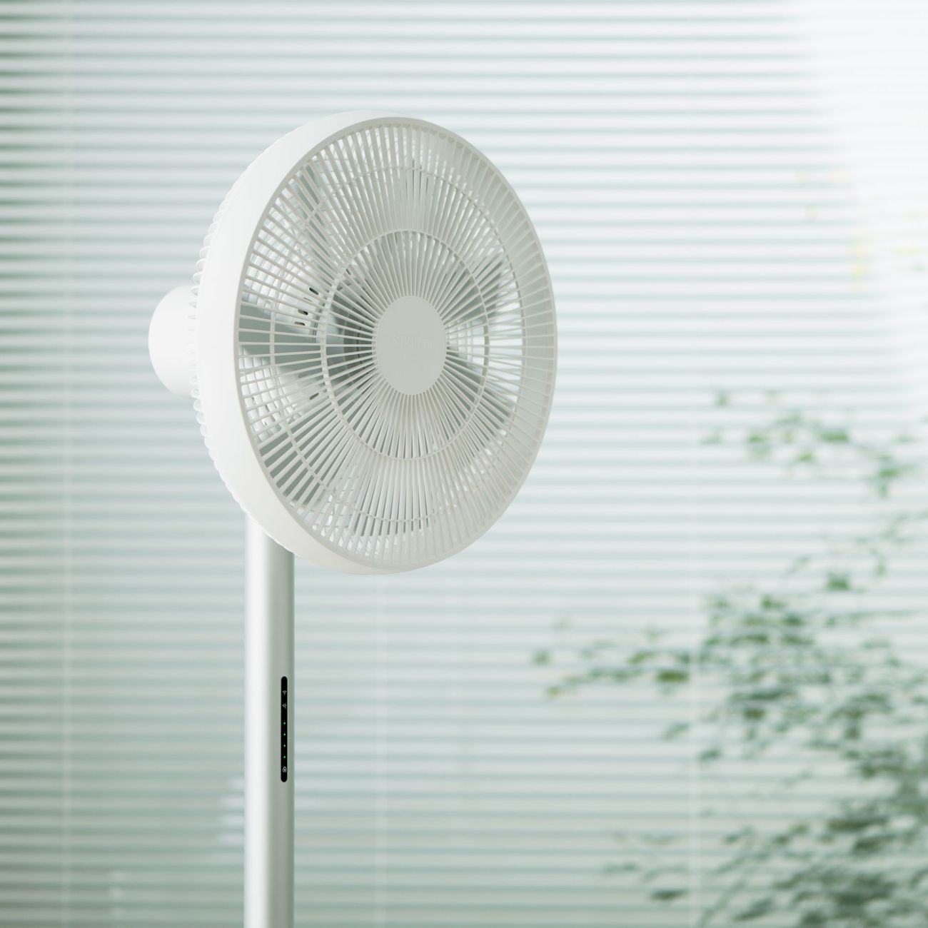 Купить Вентилятор напольный Smartmi Standing Fan 3 (ZLBPLDS05ZM) в каталоге  интернет магазина М.Видео по выгодной цене с доставкой, отзывы, фотографии  - Москва