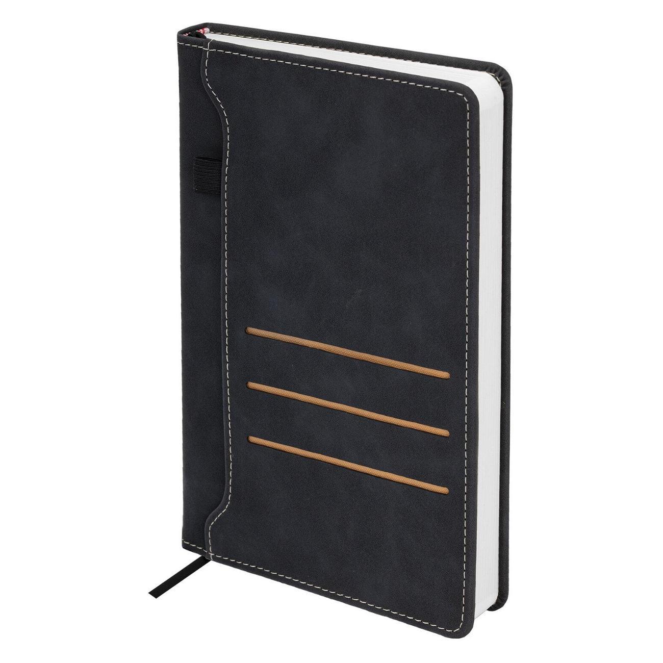 Изображение товара Тетрадь Brauberg А5 138х213мм Slot, под кожу, держатель, 160л, черный, 116605 Изображение товара Тетрадь Brauberg А5 138х213мм Slot, под кожу, держатель, 160л, черный, 116605