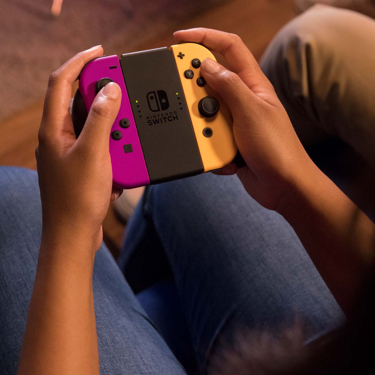 Геймпад для Switch Nintendo 2шт, Joy-Con неоновый фиолетовый/оранжевый фото 6