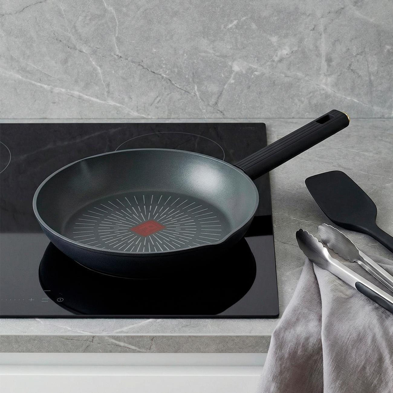 Изображение товара Сковорода REGENT inox TEMPO 28 см (1-1028) черная