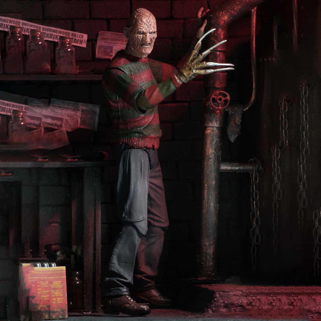 Купить Фигурка Neca A Nightmare On Elm Street Part 2: Freddy в каталоге  интернет магазина М.Видео по выгодной цене с доставкой, отзывы, фотографии  - Москва