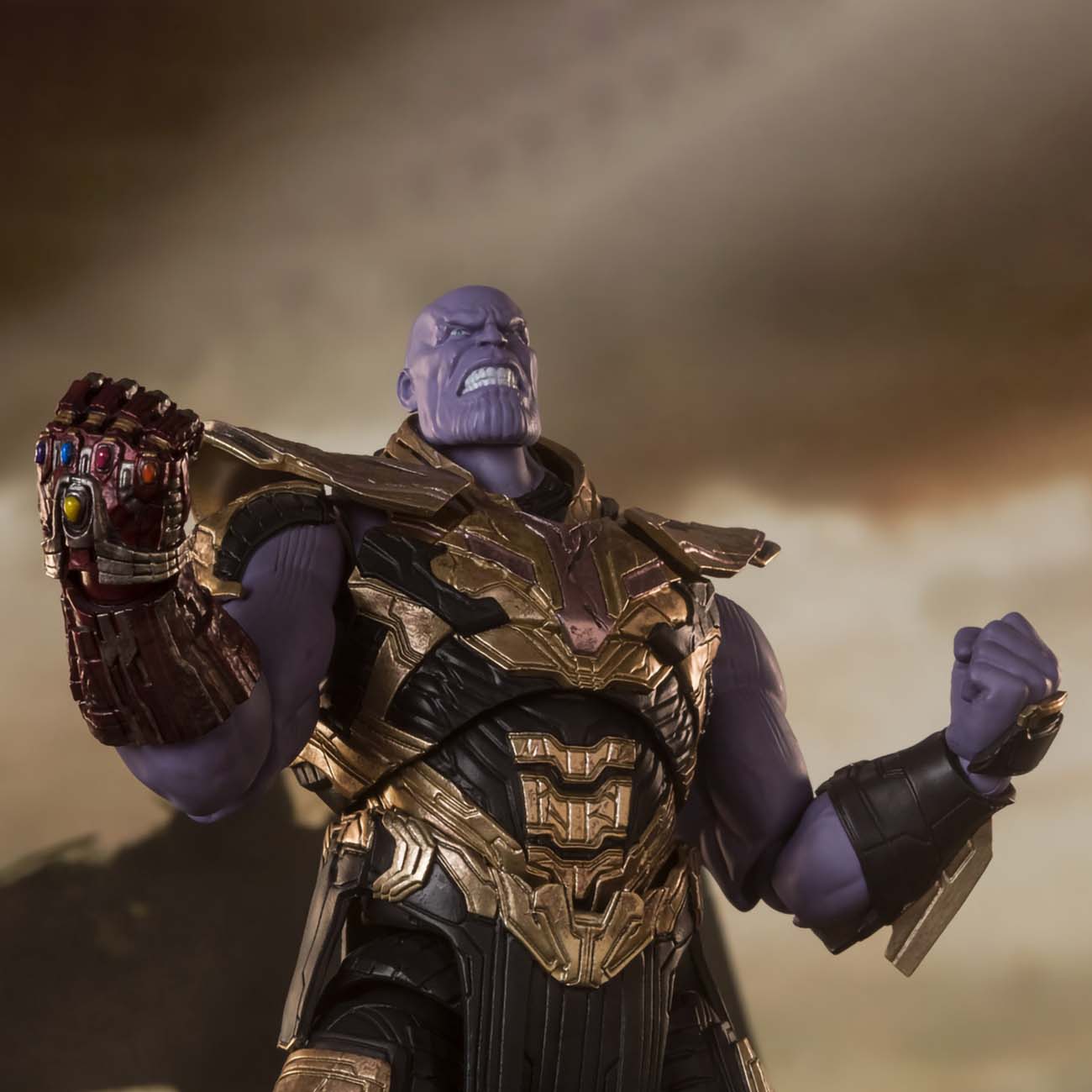 Фото таноса 230 из игры Купить Фигурка Bandai Avengers: Endgame - Thanos Final Battle в каталоге интерне