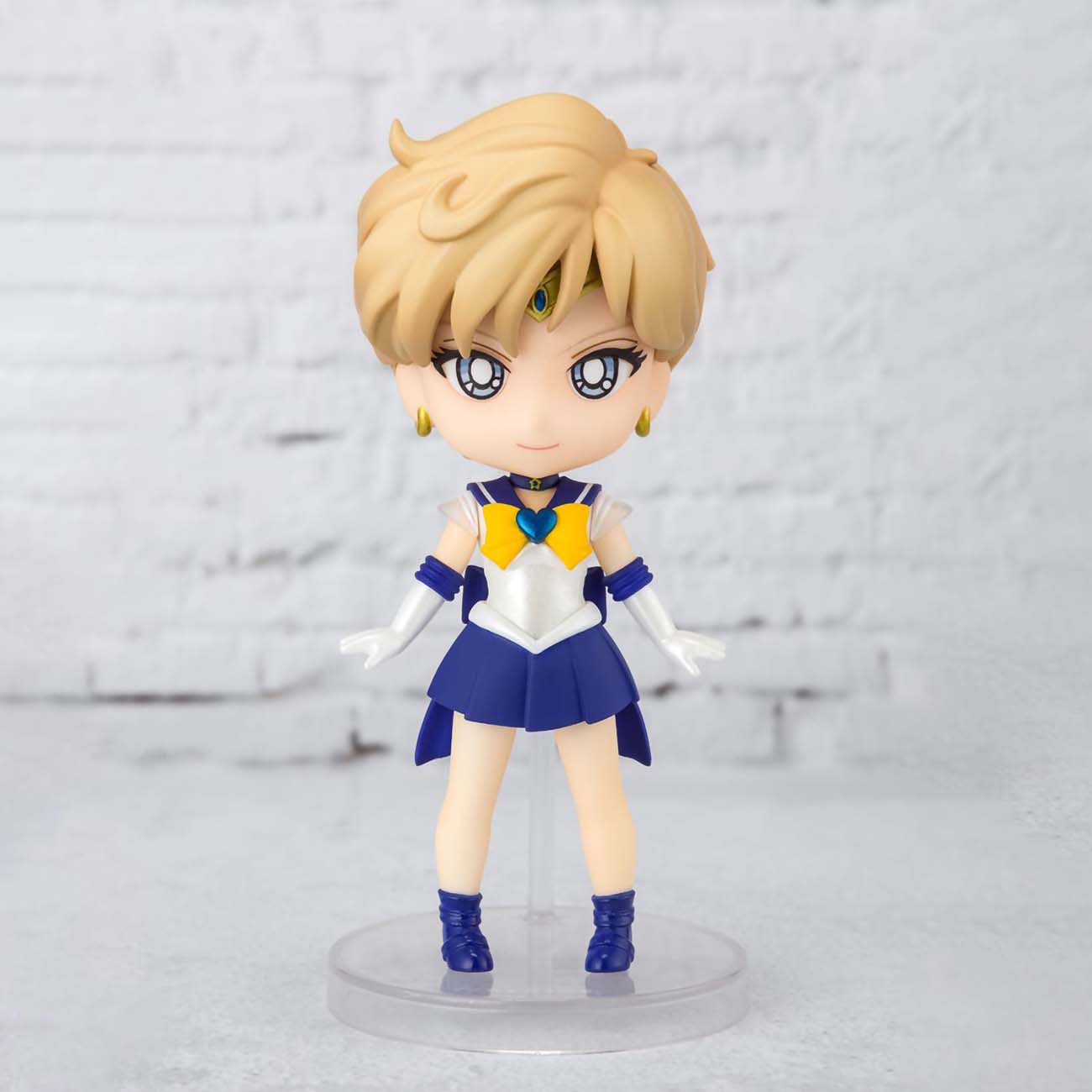 Купить Фигурка Bandai Sailor Moon: Super Sailor Uranus Eternal Edition в  каталоге интернет магазина М.Видео по выгодной цене с доставкой, отзывы,  фотографии - Москва