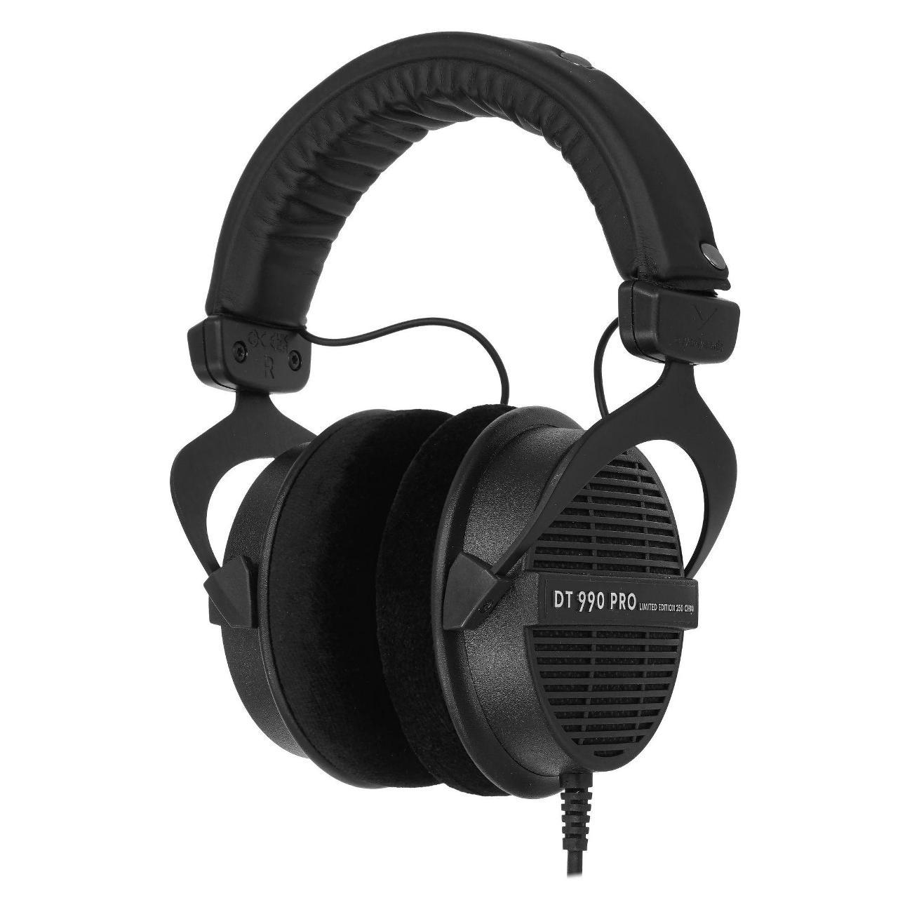 Изображение товара Проводные наушники Beyerdynamic DT 990 PRO для профессионального звучания Изображение товара Проводные наушники Beyerdynamic DT 990 PRO для профессионального звучания