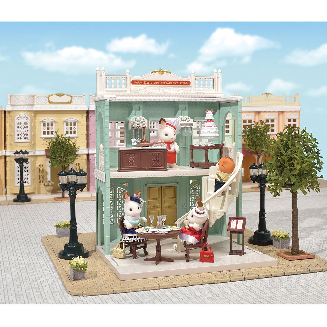 Купить Дом для кукол Sylvanian Families Изысканный ресторан (6018) в  каталоге интернет магазина М.Видео по выгодной цене с доставкой, отзывы,  фотографии - Москва