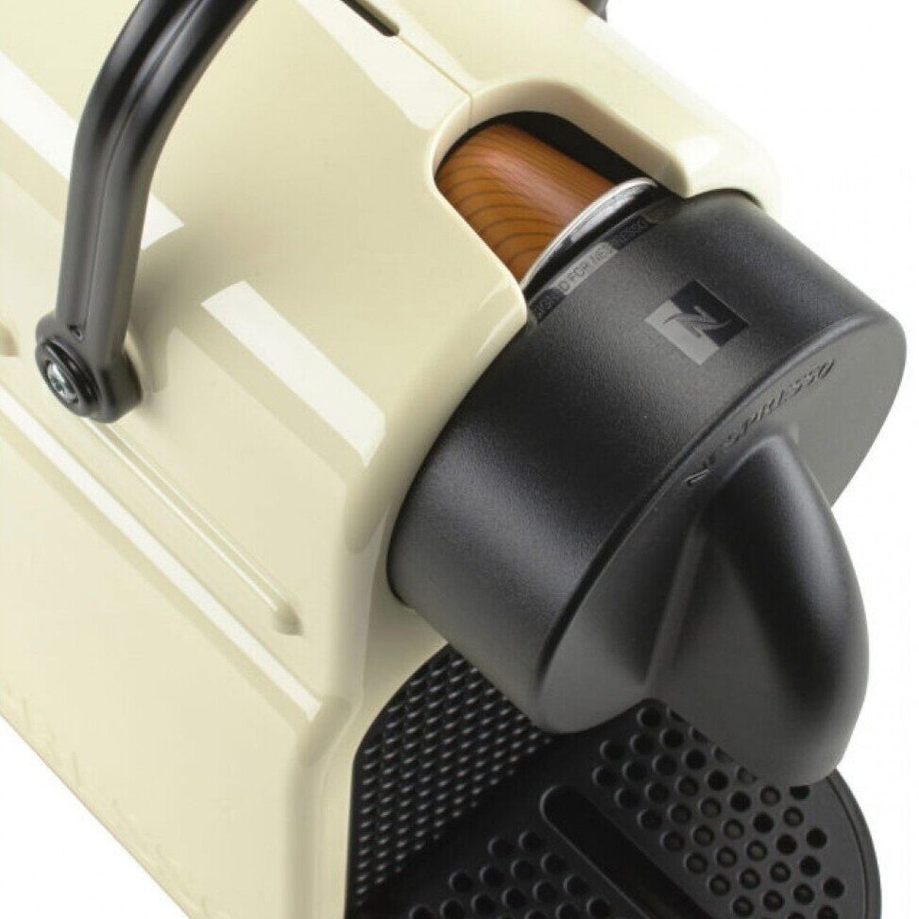 Nespresso en 80 b. Delonghi en80. Кофемашина Delonghi en 165 CW.