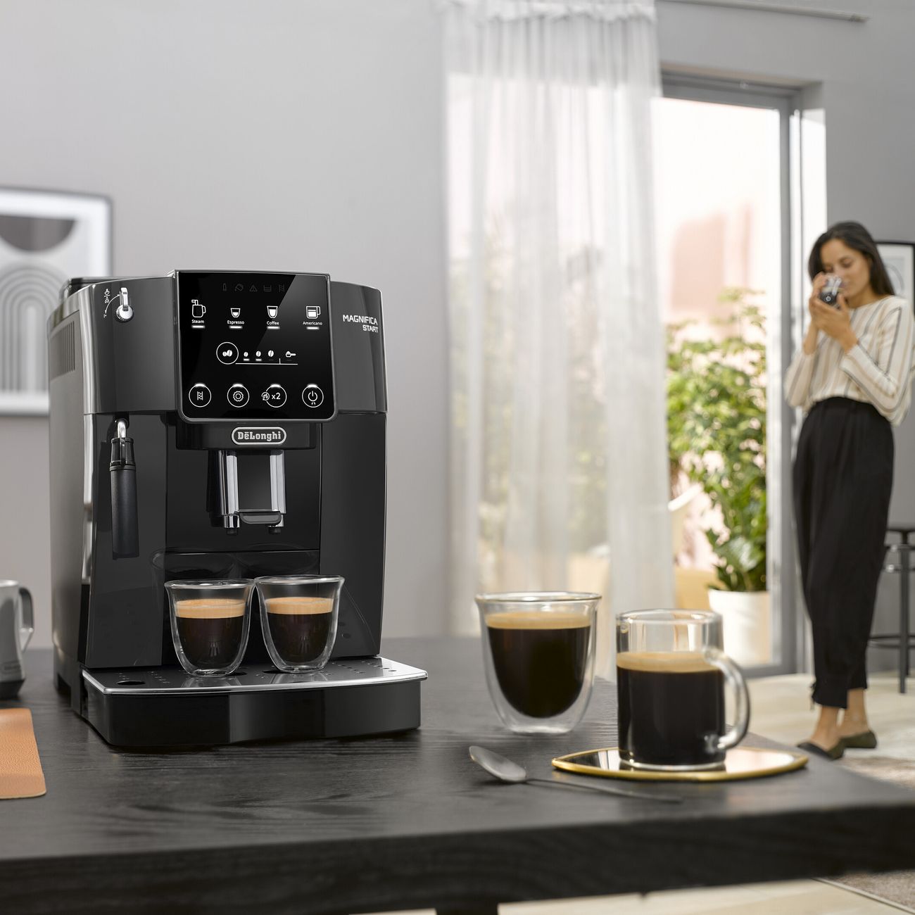 Купить Кофемашина автоматическая DeLonghi ECAM220.22.GB в каталоге интернет  магазина М.Видео по выгодной цене с доставкой, отзывы, фотографии - Москва